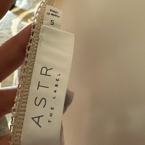 NWT- Astr Silk Skirt- size small - Picture 4 of 4